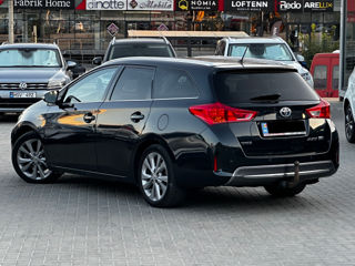 Toyota Auris foto 5