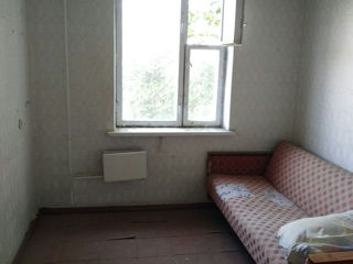 Apartament cu 3 camere, 65 m², Centru, Dnestrovsk foto 2