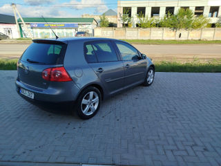 Volkswagen Golf foto 2