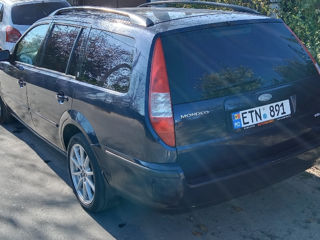 Ford Mondeo foto 3