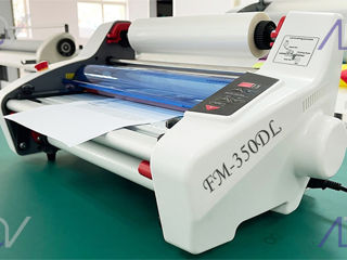 Ламинатор рулонный планшетный широкоформатный и полиграфический laminator pentru oracal foto 8