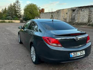 Opel Insignia foto 4