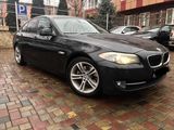 BMW 5 Series foto 2