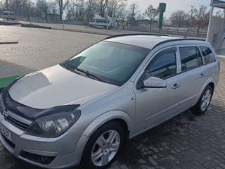 Opel Astra foto 3