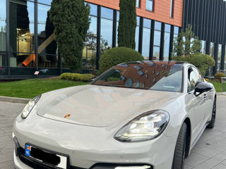 Porsche Panamera foto 7