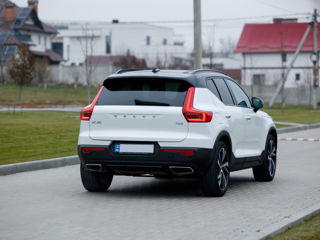 Volvo XC40 foto 3