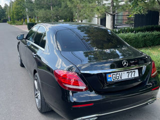 Mercedes E-Class foto 7