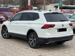 Volkswagen Tiguan foto 3