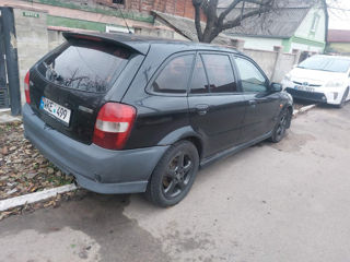 Mazda 323 foto 2