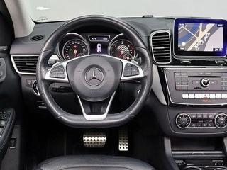 Mercedes GLE foto 12