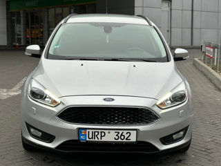 Ford Focus foto 2