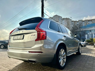 Volvo XC90 foto 7