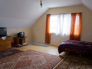 Se vinde casa de vacanta in Maximovca , 70mp , 6 ari , 19.000e foto 9