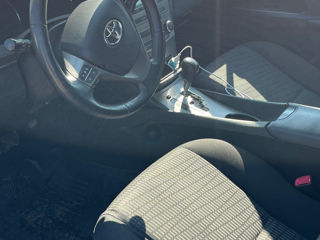 Toyota Avensis foto 4