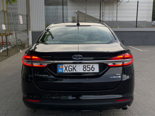 Ford Fusion foto 5