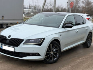 Skoda Superb foto 3