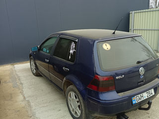 Volkswagen Golf foto 4