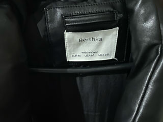 Puffer Jacket Bershka foto 4