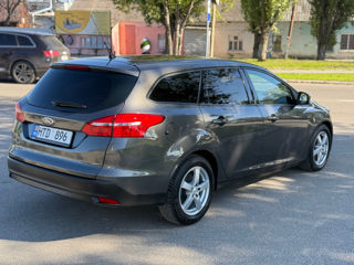 Ford Focus foto 3