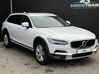 Volvo V90 Cross Country foto 3