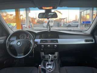 BMW 5 Series foto 10