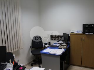 Oficiu în sect. Centru, 70 mp, 560 € ! foto 5