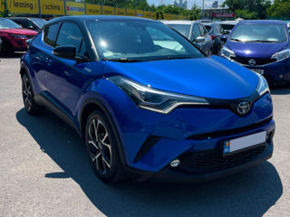 Toyota C-HR foto 4