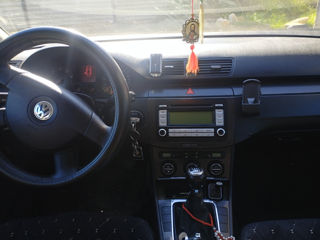 Volkswagen Passat foto 3