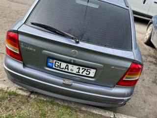 Opel Astra foto 7