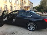 BMW 7 Series foto 4