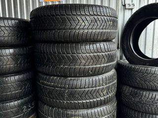 Зимние шины 255/65R17 Pirelli