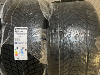 285/40 R21 Broidgestone Blizzak foto 1