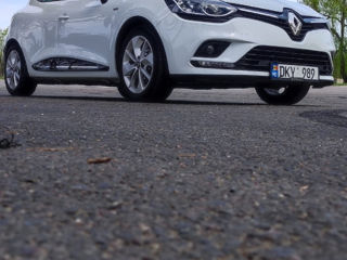 Renault Clio foto 3