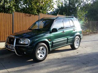 Suzuki Grand Vitara foto 1