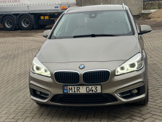 BMW 2 Series Active Tourer foto 9