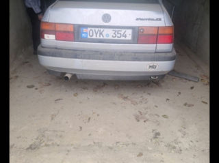 Volkswagen Vento foto 2