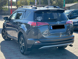 Toyota Rav 4 foto 3