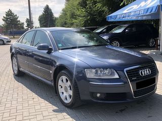 Audi A8 foto 4