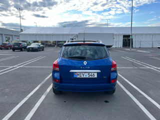 Renault Clio foto 4