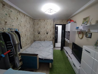 Apartament cu 2 camere, 52 m², Centru, Bălți foto 3