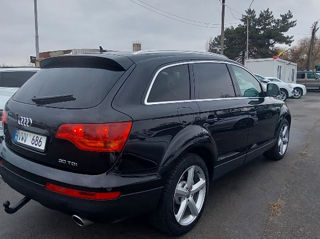 Audi Q7 foto 4