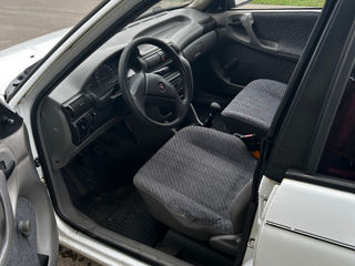 Opel Astra foto 8