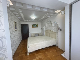 Apartament cu 3 camere, 90 m², Botanica, Chișinău foto 9