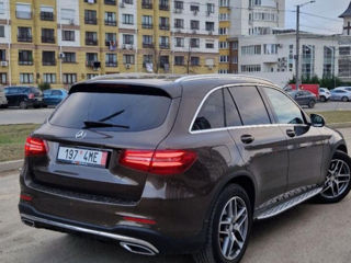 Mercedes GLC foto 1