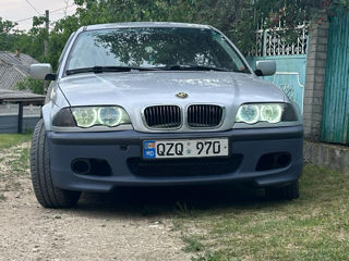 BMW 3 Series foto 9