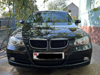 BMW 3 Series фото 2