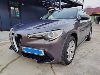 Alfa Romeo Stelvio foto 4