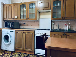 Apartament cu 1 cameră, 42 m², Botanica, Chișinău