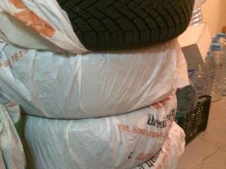 Зимняя резина Сontinental PremiumContact 205/55 r16 foto 2