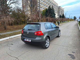 Volkswagen Golf foto 5